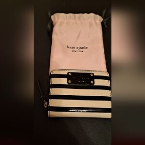 kate spade Black and Cream Striped Zip Wallet